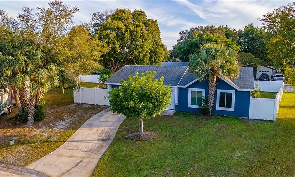 1st image of 2205 Lockwood Lake Cir