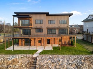 6904 Beachland Beach Rd, Prospect, KY 40059