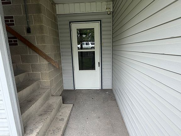 3rd image of 115 N Broad St #1R