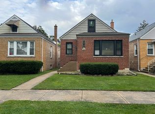 3349 N Pioneer Ave, Chicago, IL