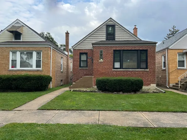 3349 N Pioneer Ave, Chicago, IL 60634