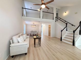 13038 Skymeadow Dr, Houston, TX 77082