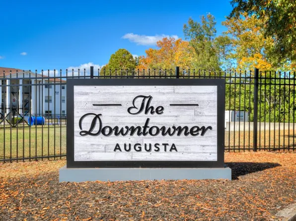 The Downtowner
