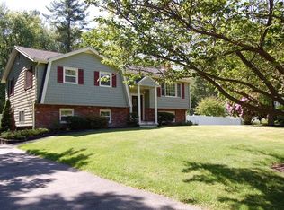 176 Deering Dr, Tewksbury, MA 01876