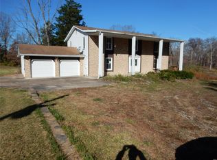 1637 Josephville Rd, Wentzville, MO 63385