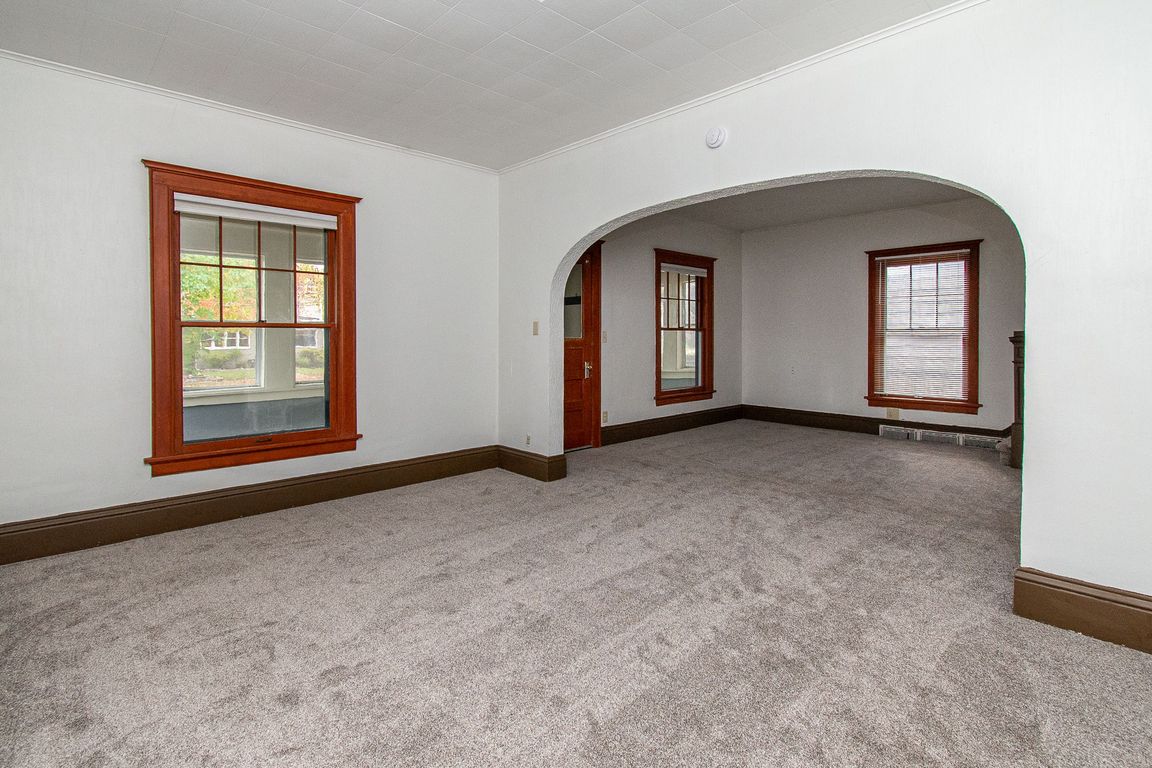 next background image