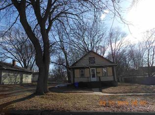 416 Webster Ave, Rockford, IL 61102