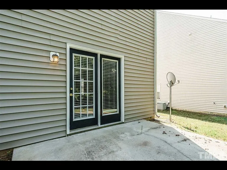 145 Woodson Dr — Photo 20