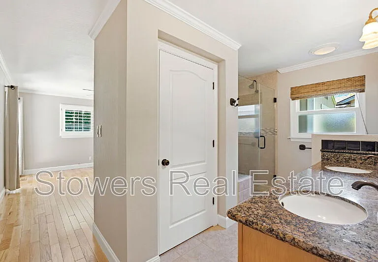 18 Van Gordon Pl — Photo 26