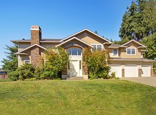 17407 76th Ave W, Edmonds, WA 98026