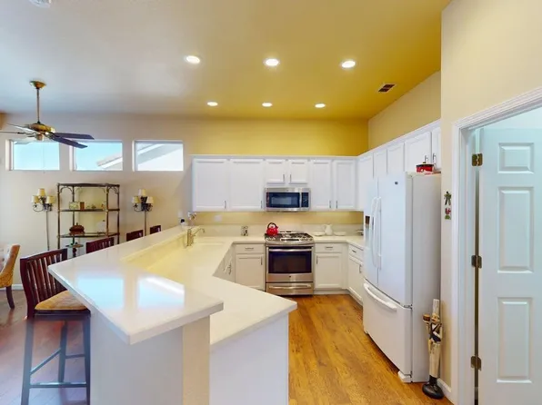 5283 Green Grove Ln, Roseville, CA 95747