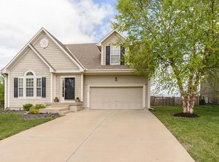 716 E Cheyenne St, Gardner, KS 66030