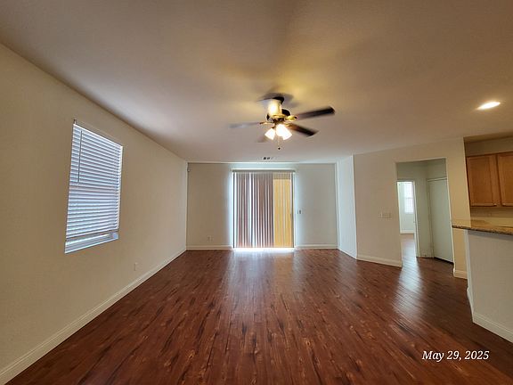 2nd image of 8279 Pearl Diver Ct