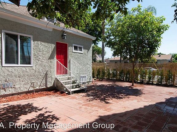 2nd image of 1385 E 50th St