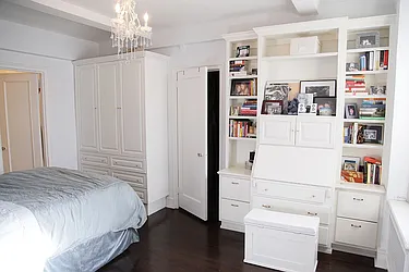 Rented by Nest Seekers International