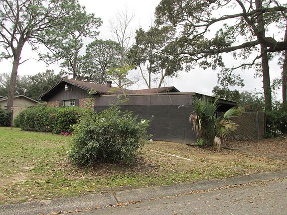 3rd image of 4617 Havre Way