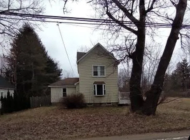 4285 Forest St photo 1