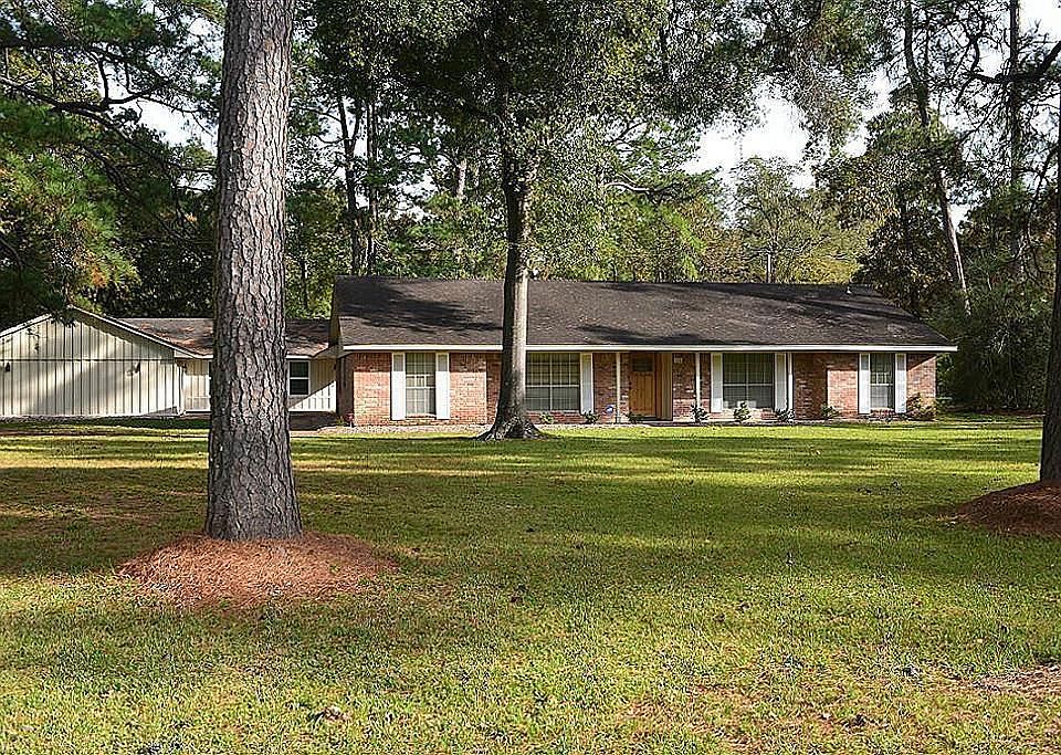 1st image of 1710 Palmetto Ln