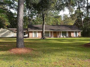 1710 Palmetto Ln, Kingwood, TX 77339