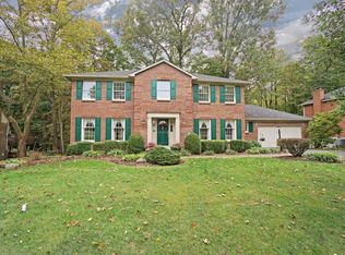 6927 Stonington Rd, Cincinnati, OH 45230