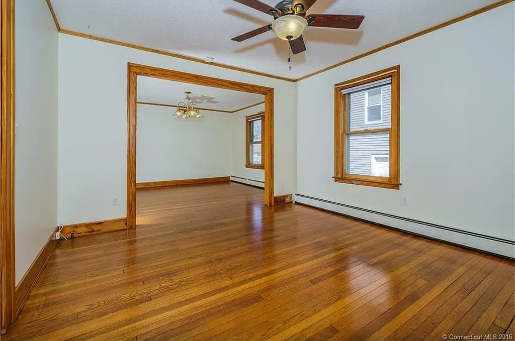 2 bed, 1200 sqft, $2,250 — Photo 4