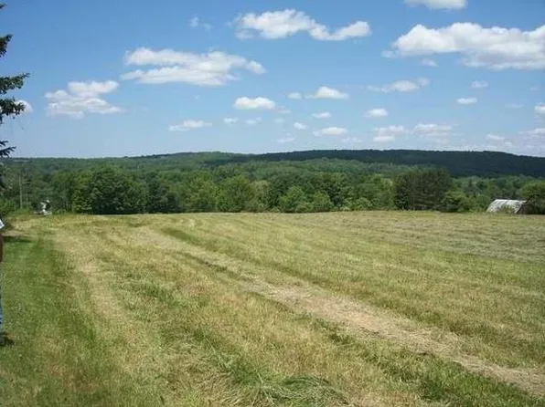 3 Maple, Sugar Grove, PA 16350