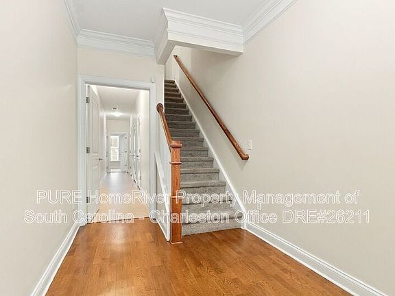 2nd image of 1205 Dingle Rd