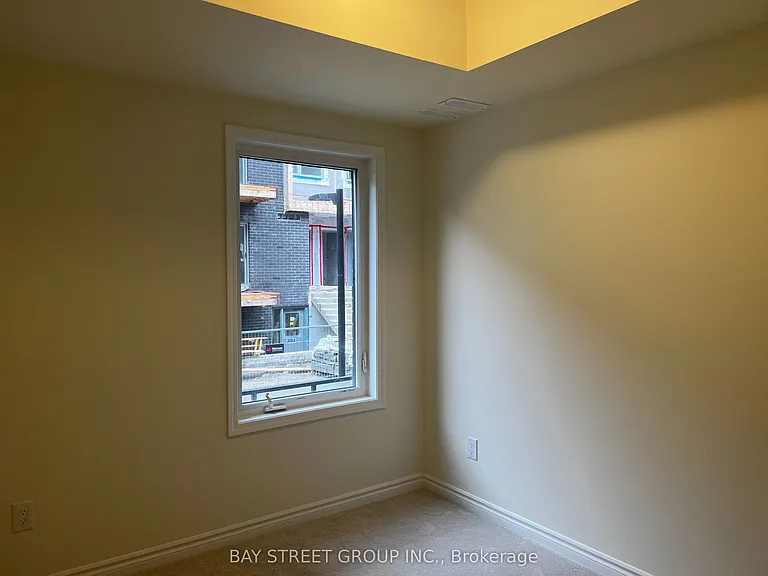 2789 Eglinton Ave E #414 — Photo 5