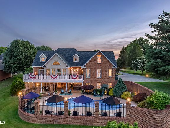 4th image of 106 Wedgewood Cir