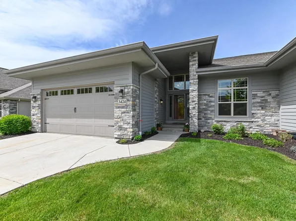 3424 Walnut TRAIL, Waukesha, WI 53188