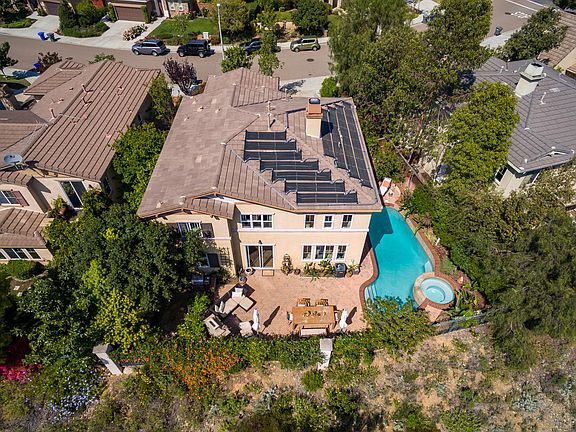 3rd image of 1017 Brightwood Dr