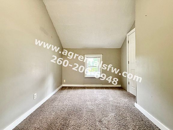 2nd image of 874 Cline St #2
