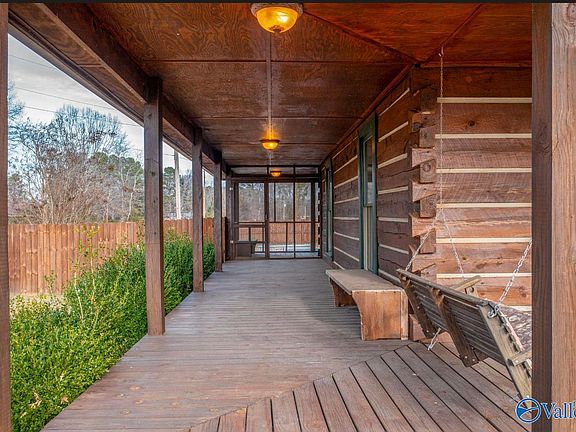 3rd image of 5255 Lakeside Ln
