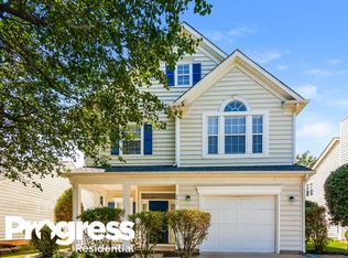 8617 Galena View Dr, Charlotte, NC 28269