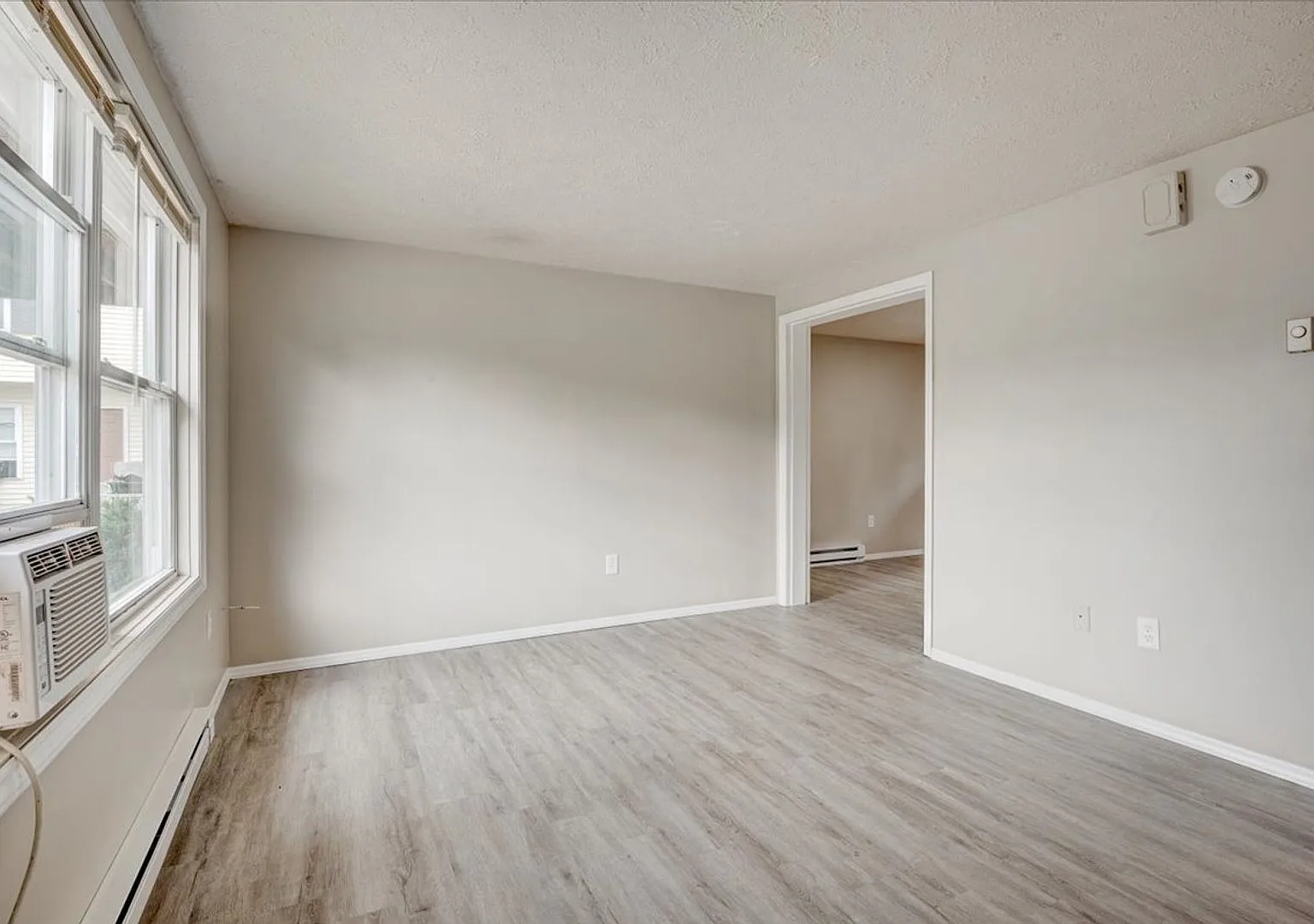 Johnson Rd Apartments — Photo 3