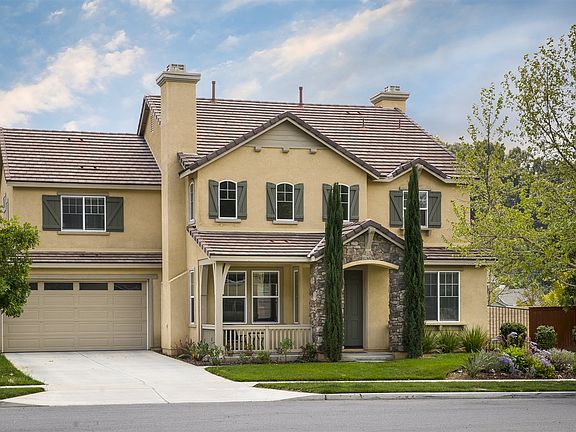2nd image of 301 Coleman Ct