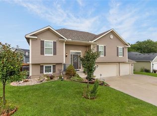 1714 Brooke Ct, Kearney, MO 64060