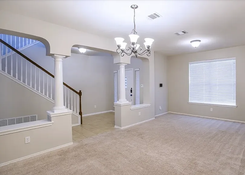 6201 Charlotte Ln — Photo 3