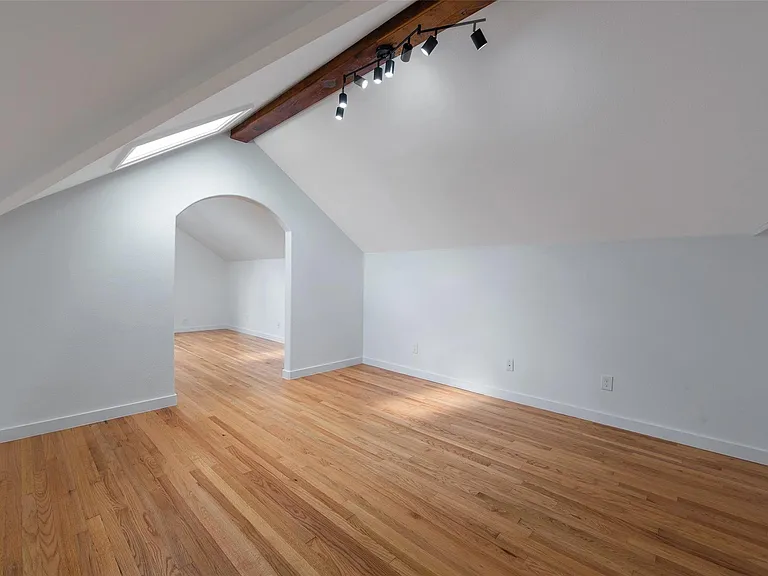 1459 Munger St — Photo 26