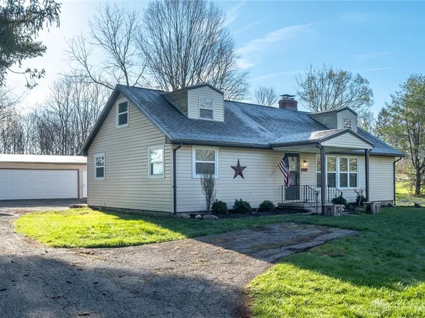 460 Snider Rd, New Carlisle, OH 45344