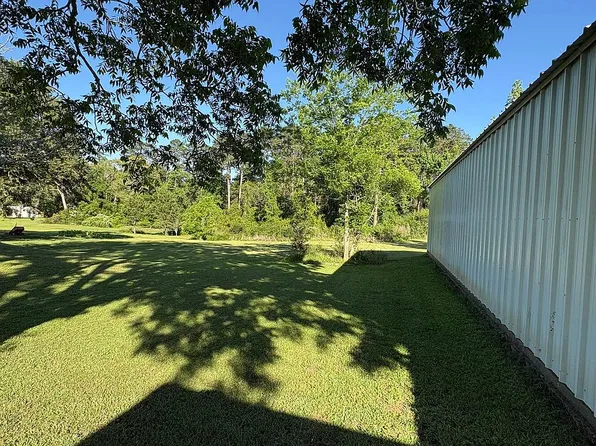 853 Laurelia Loop, Corrigan, TX 75939