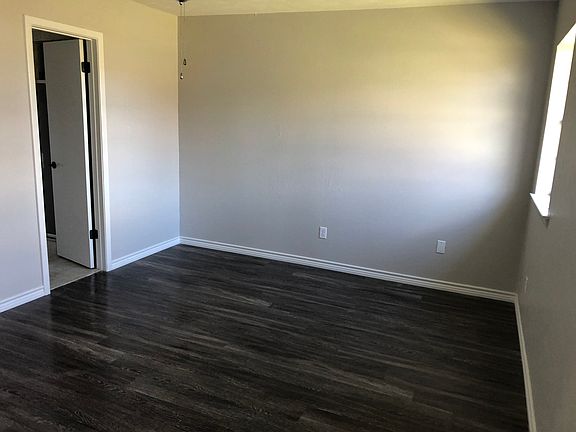5th image of 7529 Terry Dr
