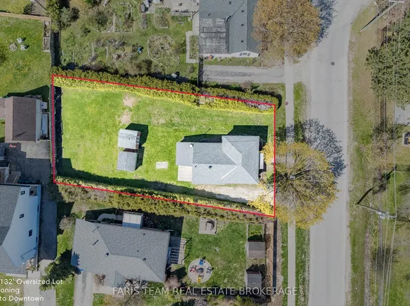 32 Lorne Ave, Collingwood, ON L9Y 2B6
