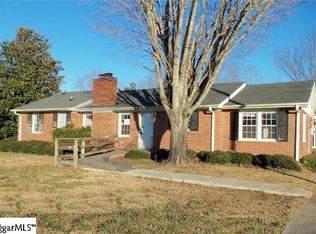 8512 White Horse Rd, Greenville, SC 29617