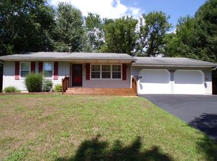 305 Maple St, Paw Paw, MI 49079