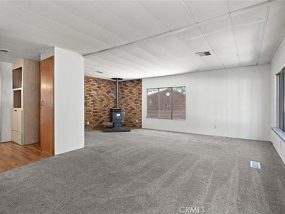 3rd image of 14617 Bridgeport Cir