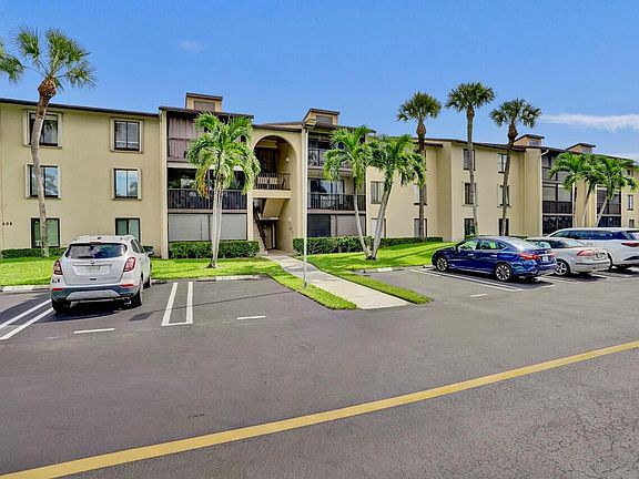 3rd image of 608 Sea Pine Way #E2