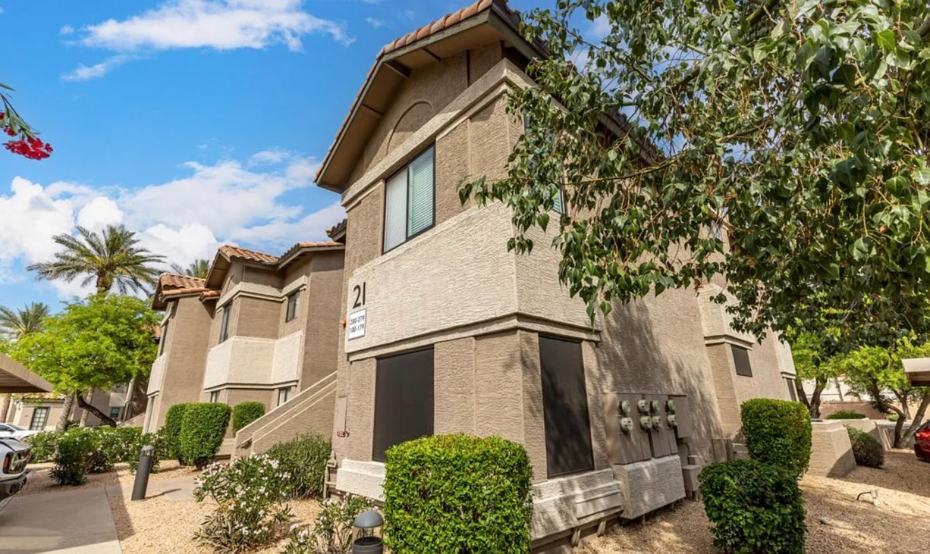 2 bed, 1062 sqft, $1,375 — Photo 4