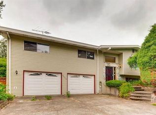 9525 S 207th Pl, Kent, WA 98031