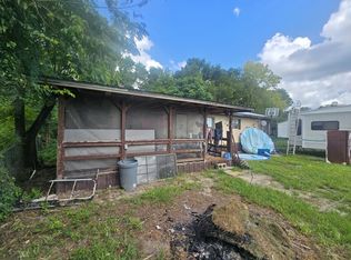 1819 SW 75th Ct, Bell, FL 32619